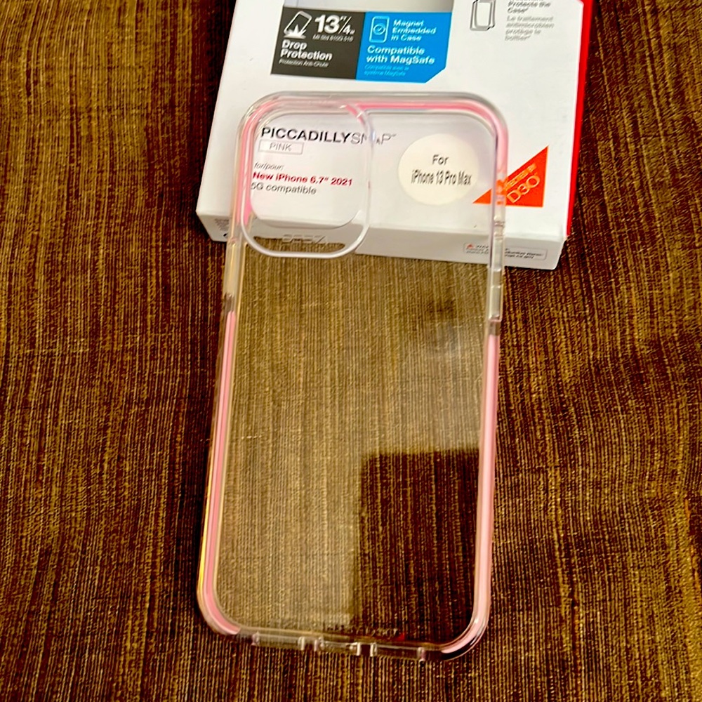 iPhone 13 pro max phone cover 4 iPhone NWOT tags bought wrong 1 at AT&T store
